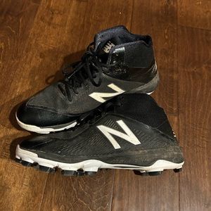 New Balance Men’s baseball cleats
